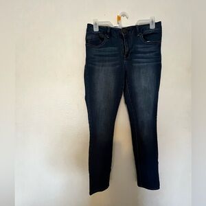 1822 Denim women’s blue pants seize 6 length 36” like new